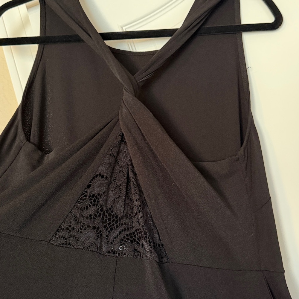 Torrid Classic Black Sleeveless Fit-and-Flare Dress size 1